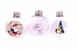 Globuri de Crăciun, cu iluminat LED și figurine în interior - 3 bucăți