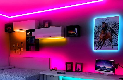 Lumenmax 5050 – 5 Metri - Bandă luminoasă RGB LED BLUETOOTH - Kit complet