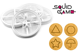 Squid Game – Set de forme pentru biscuiți 4 bucăți + cutie