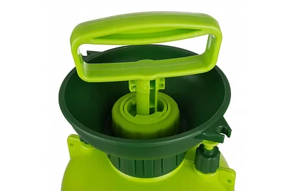 Pulverizator manual cu presiune GARDLOV 8 litri – acoperire maximă și confort