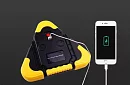 Triunghi reflectorizant LED cu lanternă, powerbank și încărcare solară