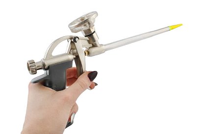 Pistol de montare cu spumă