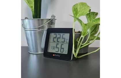 Ceasuri digitale cu termometru și higrometru