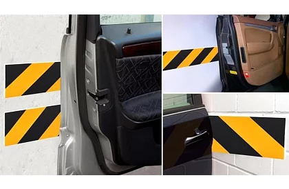 Protector de ușă auto