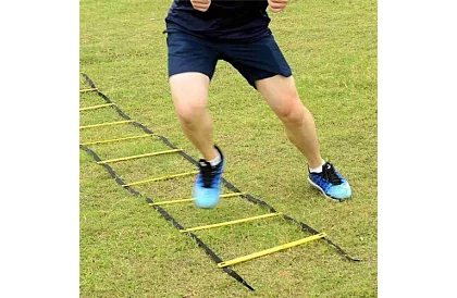 Scara de coordonare pentru exerciții – ajustabilă, 12 trepte, cu geantă