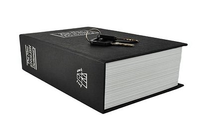 Trezor – cutie ascunsă în carte 18 × 11,5 cm