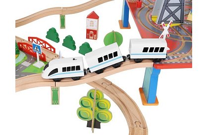 Calea ferată din lemn cu trenuleț cu baterii – 88 de piese