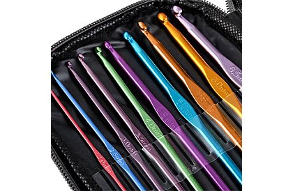 Set de croșetat – set creativ de 50 de piese în husă