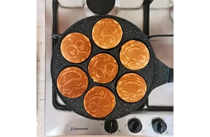 Tiga pentru clătite cu fețe zâmbitoare - 26 cm