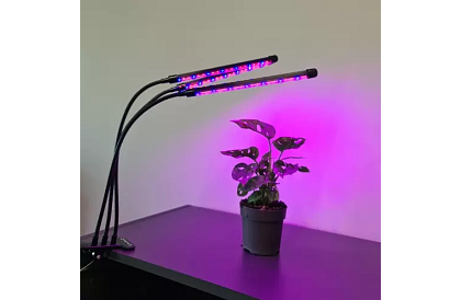Lampa LED pentru creșterea plantelor TRIO – cu temporizator și control
