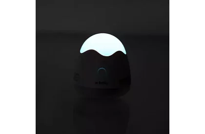 Dispozitiv pentru îndepărtarea scamelor de pe îmbrăcăminte