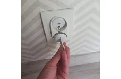 Siguranța capacelor pentru prize electrice – 15 buc