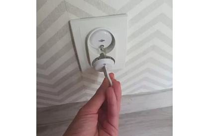 Siguranța capacelor pentru prize electrice – 15 buc