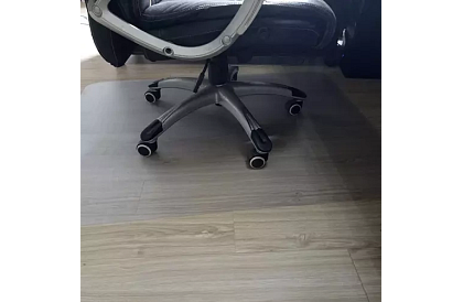 Saltea de protecție pentru scaun 90x130 cm - lapte