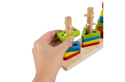 Puzzle din lemn pentru copii – sortator de forme