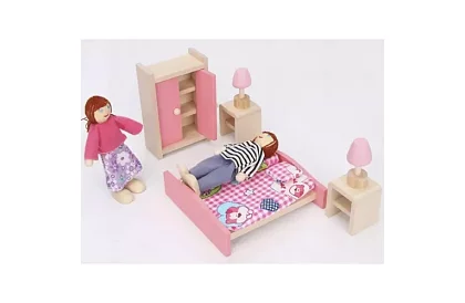 Păpuși din lemn pentru căsuța copiilor – 7 buc.