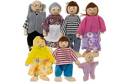 Păpuși din lemn pentru căsuța copiilor – 7 buc.