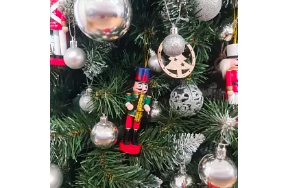 Set de ciocănele din lemn – Decorațiuni de Crăciun 5 buc.