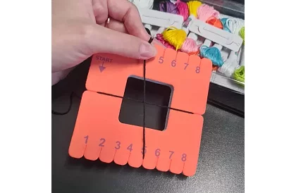 Set creativ pentru fabricarea brățărilor