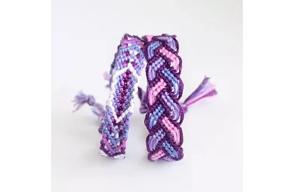 Set creativ pentru fabricarea brățărilor