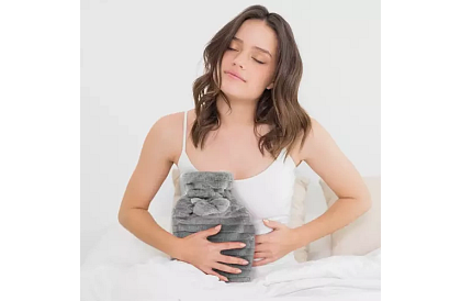 Termofor – sticlă de încălzire cu husă din pluș – 2 l