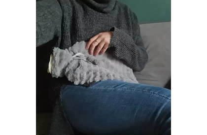 Termofor – sticlă de încălzire cu husă din pluș – 2 l