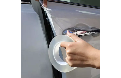 Bandă adezivă transparentă 50 mm x 5 m