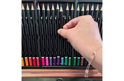 Set de pictură în cutie de lemn – 130 de articole