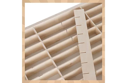 Raft din lemn - organizator pentru mașinuțe - 90 compartimente