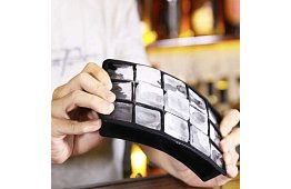 Formă din silicon pentru gheață cu capac – congelator pentru 15 cuburi de gheață