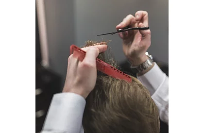 Foarfeci profesionale pentru coafură