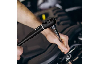 Cheie dinamometrică 3/8 – 7-112 Nm