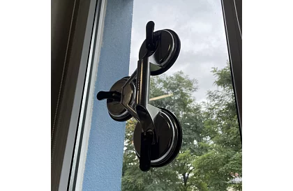 Suport cu vacuum triplu 3×120 mm – ridicare sigură de până la 150 kg