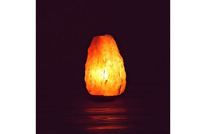 Lampa de sare cu intensitate a luminii ajustabilă