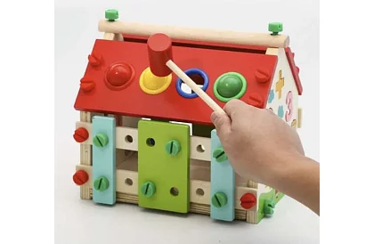 Casă senzorială educațională din lemn