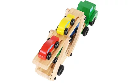 Camion din lemn pentru transportul mașinilor cu mașinu mici