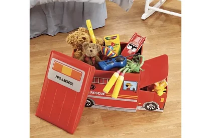 Cutie pentru jucării - mașină de pompieri