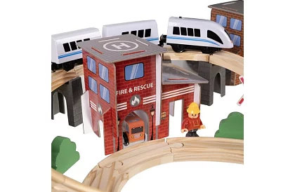 Calea ferată din lemn - trenuleț cu baterii de 4,8 metri