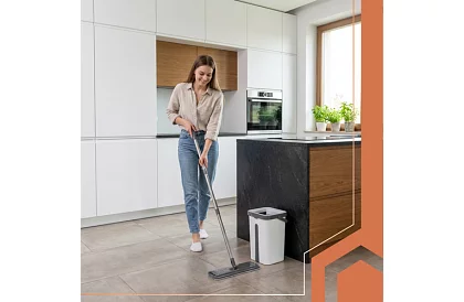 Mop plat cu fund plat + găleată de 11 litri – cu două compartimente și accesorii