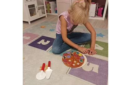 Set de tăiere – pizza din lemn pentru tăiat + cuțit