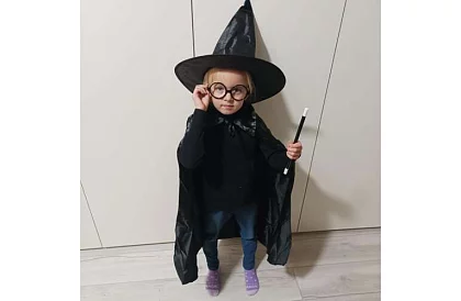 Costum de magician + accesorii