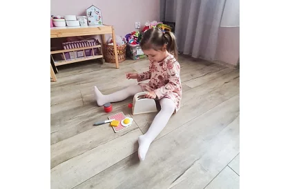 Toaster din lemn pentru mici bucătari