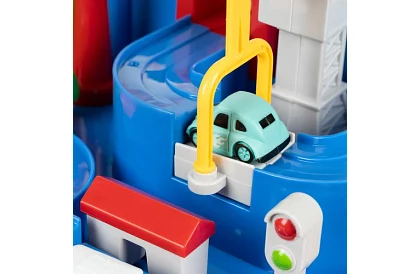 Mașină de obstacole