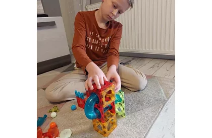 Set de construcție educațională magnetică 3D - 77 de piese