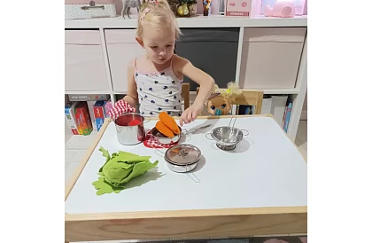 Set de vase metalice pentru copii