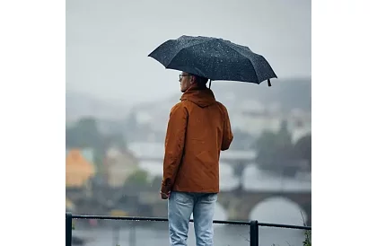 Umbrelă mare automată pliabilă