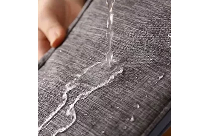 Cazul de călătorie – organizator pentru cabluri și încărcătoare