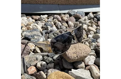 Ochelari de soare polarizați cu husă – negri UV 400