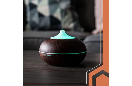 Aromatizator 4 în 1 cu ionizator și lampă LED