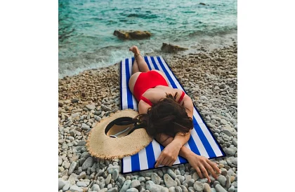 Saltea pliabilă pentru plajă 190 x 66 cm